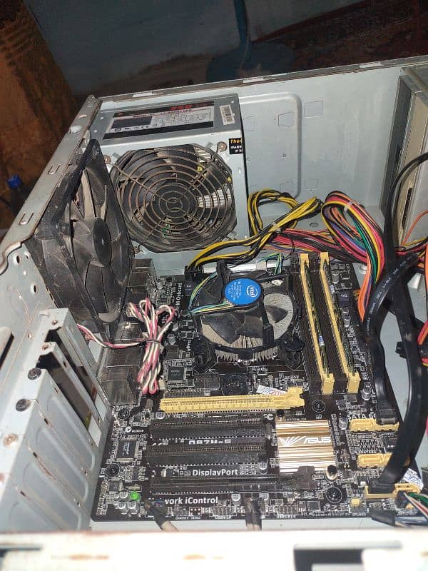 PC for sale 10/10 condition 3