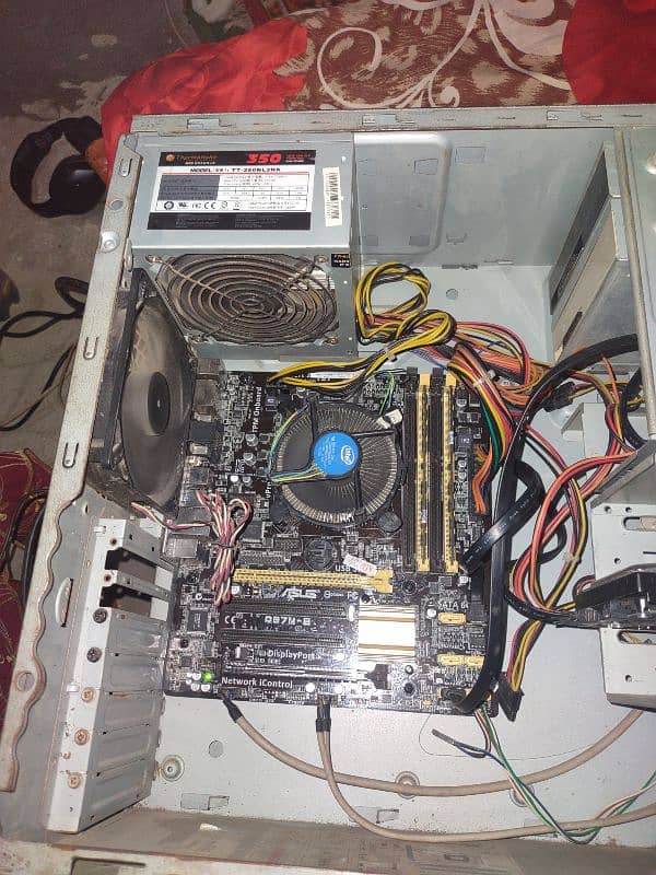 PC for sale 10/10 condition 5