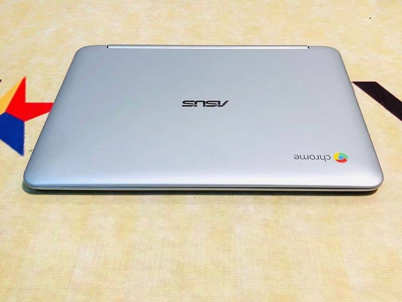 Asus Touch chromebook c100p 1