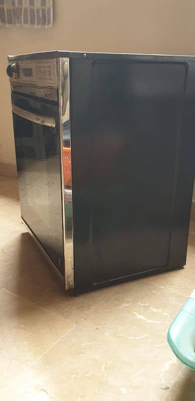 Gas Oven For Baking Pizzas And Cake 0