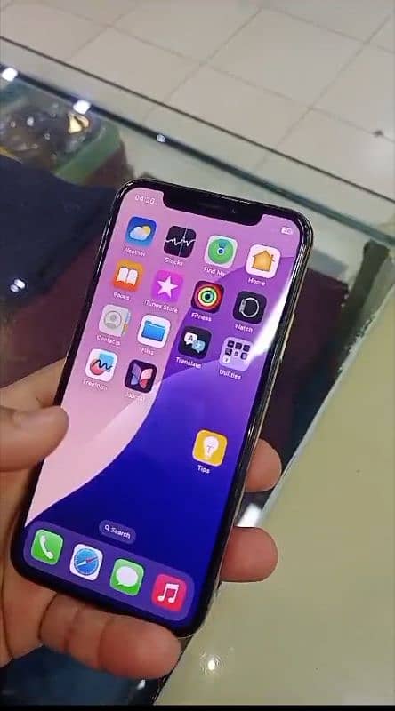 IPhone XS 4