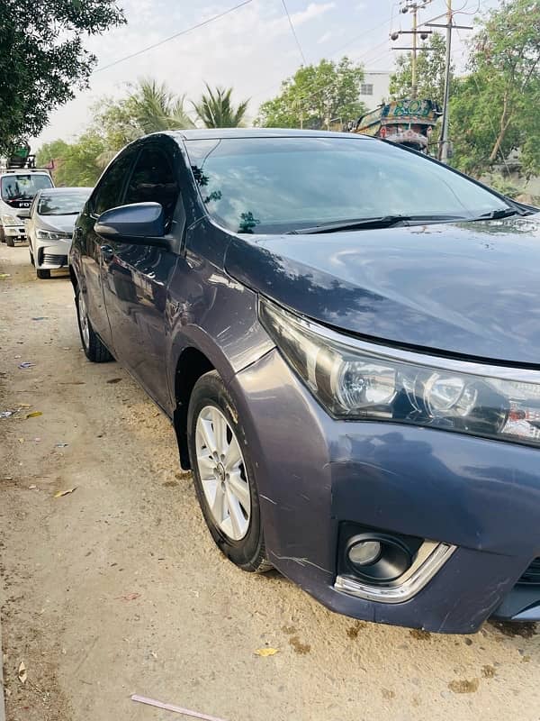 Toyota Corolla Altis 2015 9