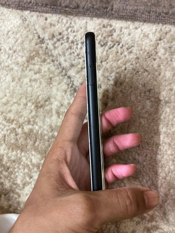 Google pixel 4 6/128 Non Pta 5