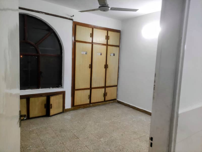 2 bed flat for rent in G-11 PHA 3