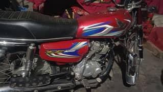 Honda Cg125 condition ok saaf bike hai engine ok