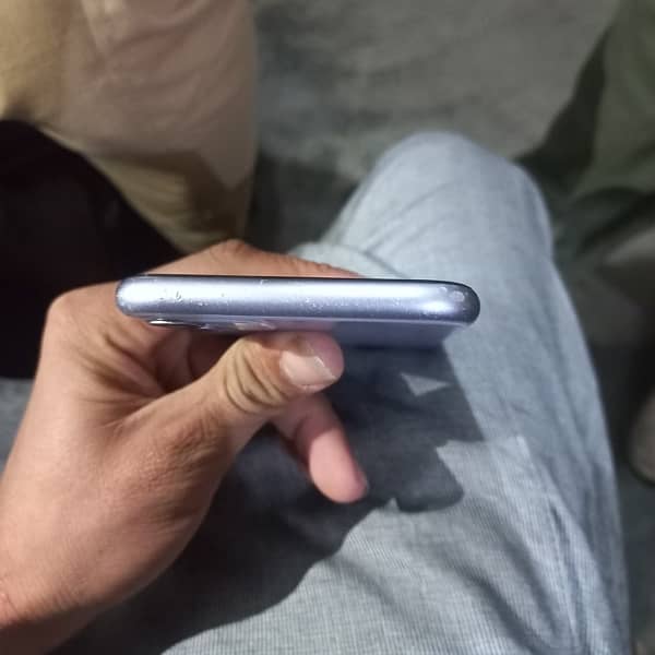 iphone 11 64gb non pta jv 3