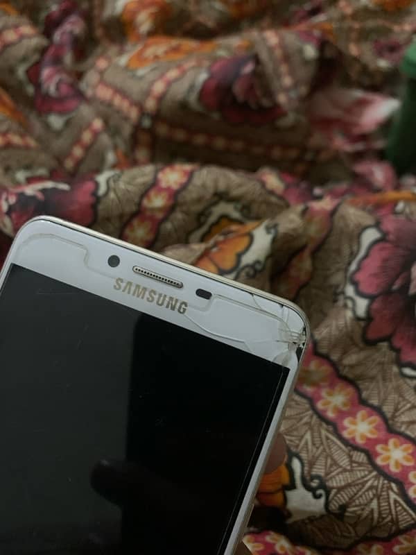 Samsung c9 Pro 7