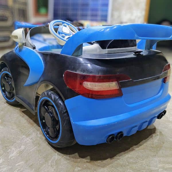 Rechargeable Electric Toy Car – Safe & Durable for Kids! 0