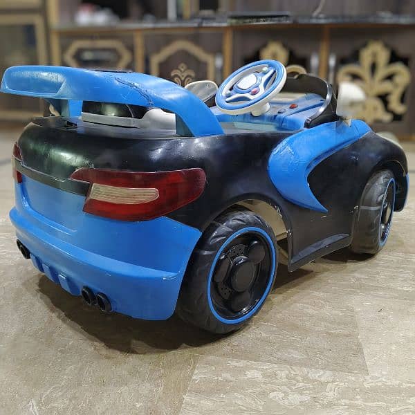 Rechargeable Electric Toy Car – Safe & Durable for Kids! 1