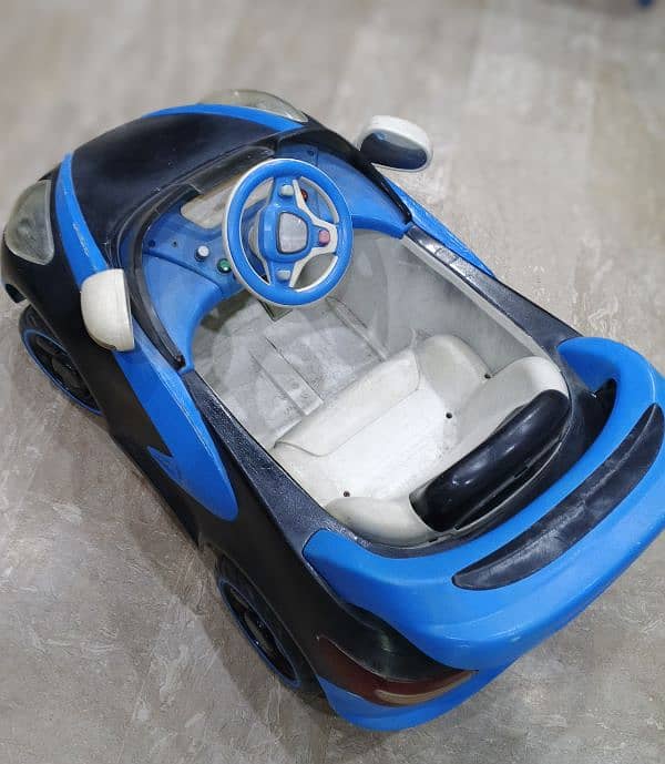 Rechargeable Electric Toy Car – Safe & Durable for Kids! 3