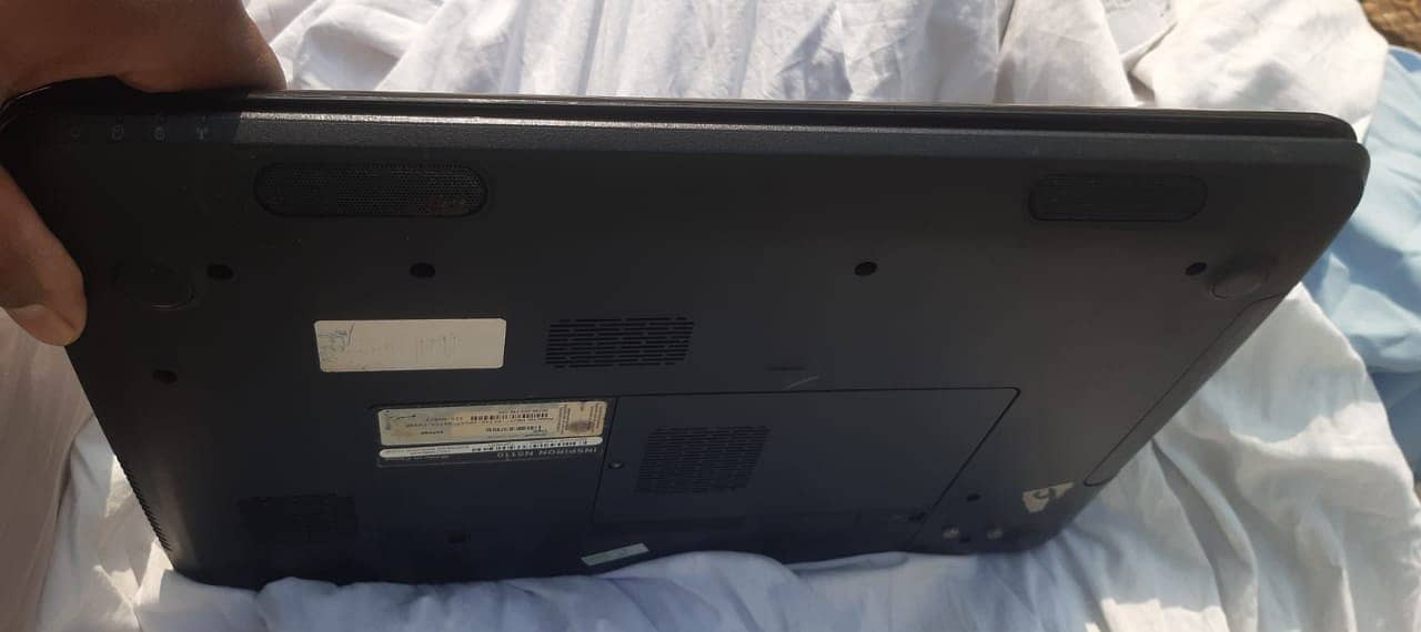 Dell Laptop 5