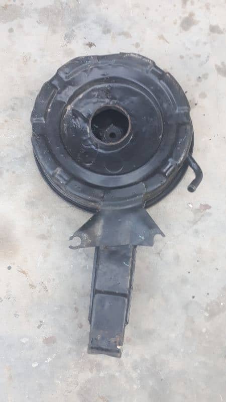 Nissan sunny Air Cleaner box 2