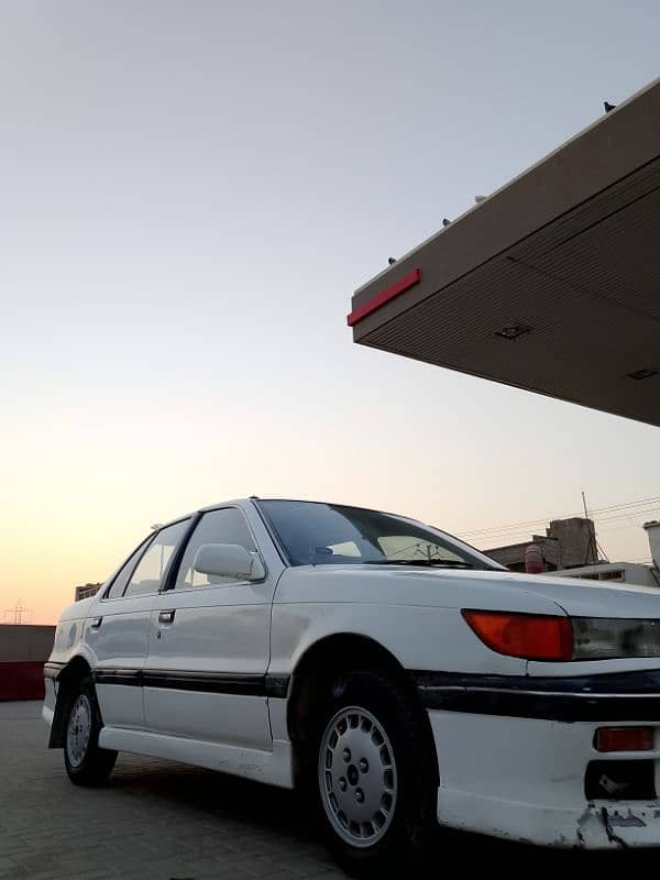 Mitsubishi Lancer 1991 17