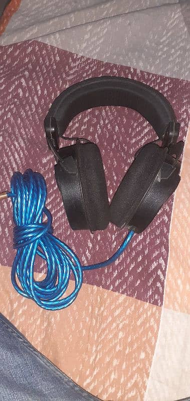 dt. 990. pro Studio headphone 3