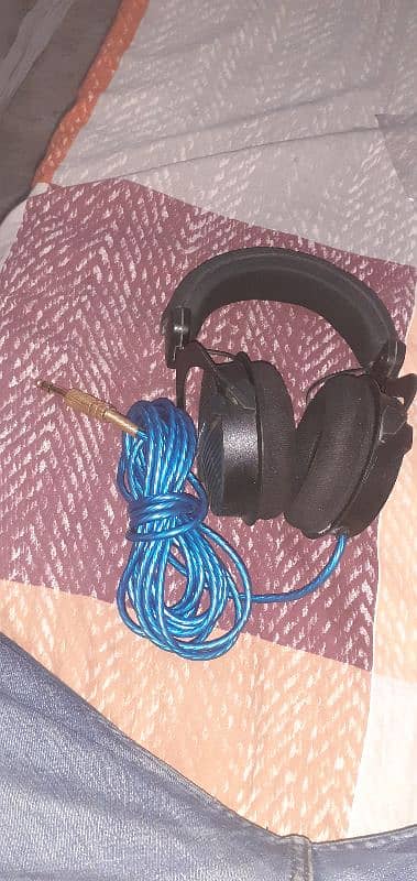 dt. 990. pro Studio headphone 4