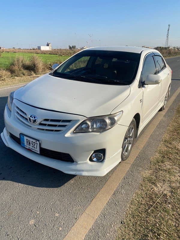 Toyota Altis  2011 for sale 5