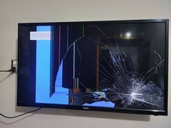 Haier 32 inches Simple LED TV - Display damaged - Rest parts 100% ok