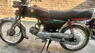 Honda CD 70 bike