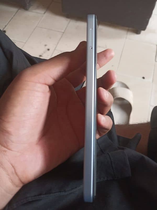 INFINIX SMART 8 5