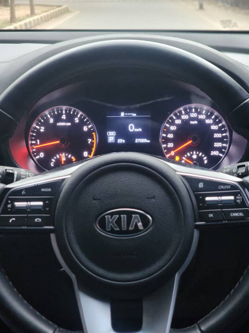 KIA Sportage 2024 AWD Black Edition 4