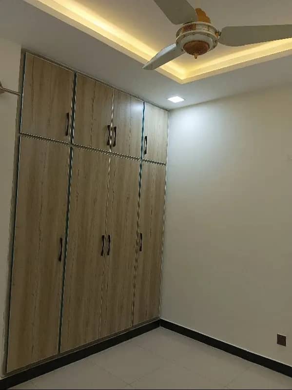 Fully Renovated Tile Floor Flat For Rent G-11/4 7