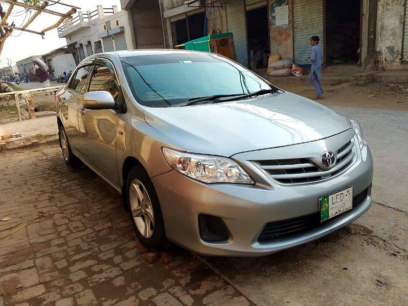 Toyota Corolla GLI 2011 11