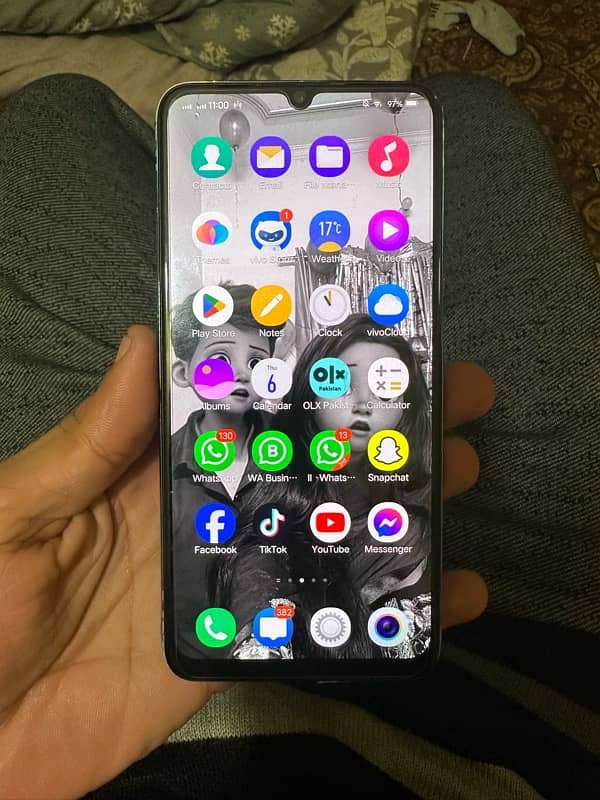 vivo s1 4GB 12GB indisplay Fingureprint All Working Read Add 1