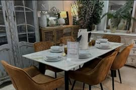 tables / dinning tables / wooden dinning table with luxury chairs