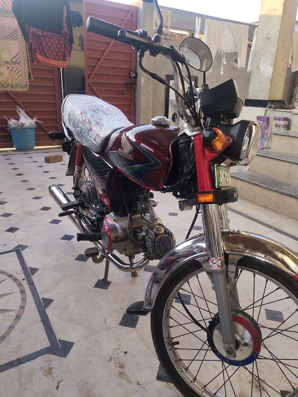 Honda CD 70cc 2018 11