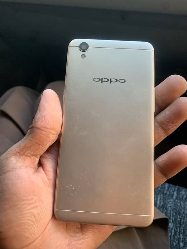 Oppo A37 1