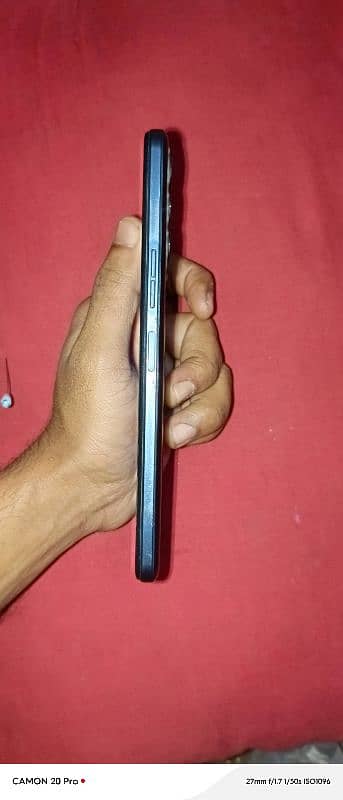 Tecno camon18 t (4+2/128) 4