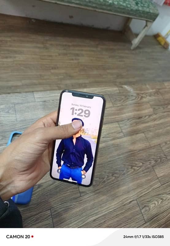 iphone 11 Pro Max Dual PTA 256 GB 12