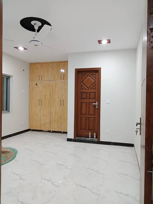 2 bed apartment for rent near bostan khan road chaklala scheme 3 10