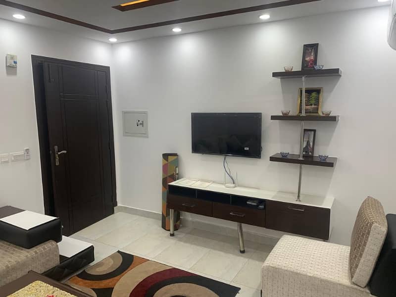 1 Bed Ready To Move Apartment Fully Furnished For Rent In Sector D Bahria Town Lahore 10