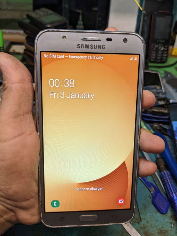 Samsung j7 neo 3/32 pta prove 0