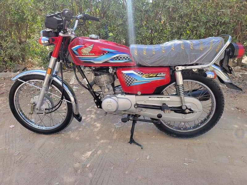 Honda CG-125cc _ Model -2024 Karachi Registerd 1st owner 0