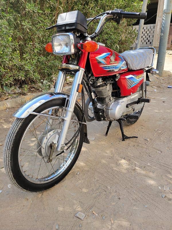 Honda CG-125cc _ Model -2024 Karachi Registerd 1st owner 2