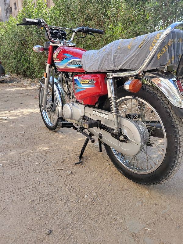 Honda CG-125cc _ Model -2024 Karachi Registerd 1st owner 6