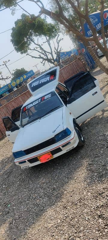 Daihatsu Charade 1985 0