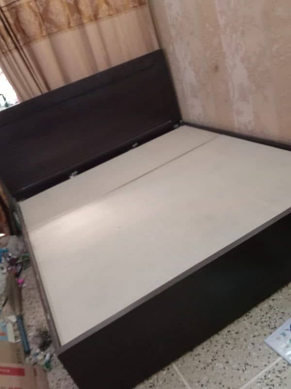 urgent sale bedroom set 0