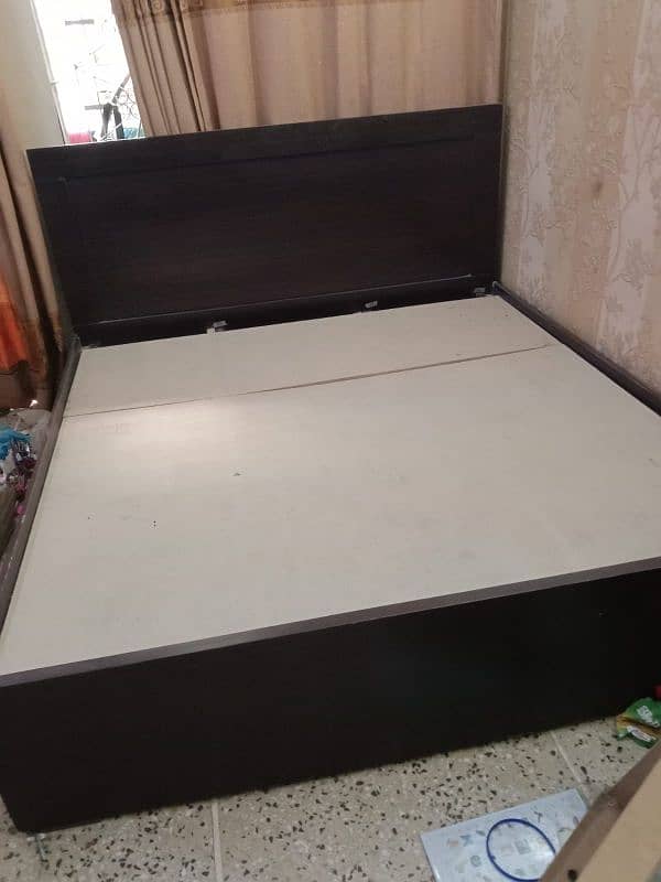 urgent sale bedroom set 3