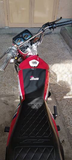 I am Selling Honda 125 Model 2023 Lush condition