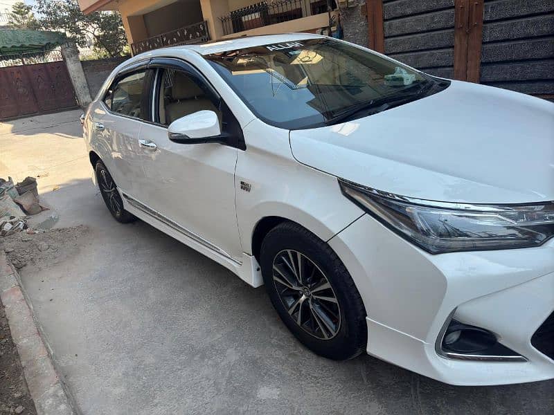 Toyota Altis Grande 2019 3