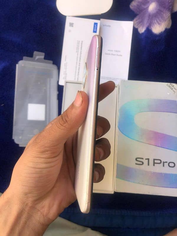 vivo S1 Pro Ram 8 Rom 128 10