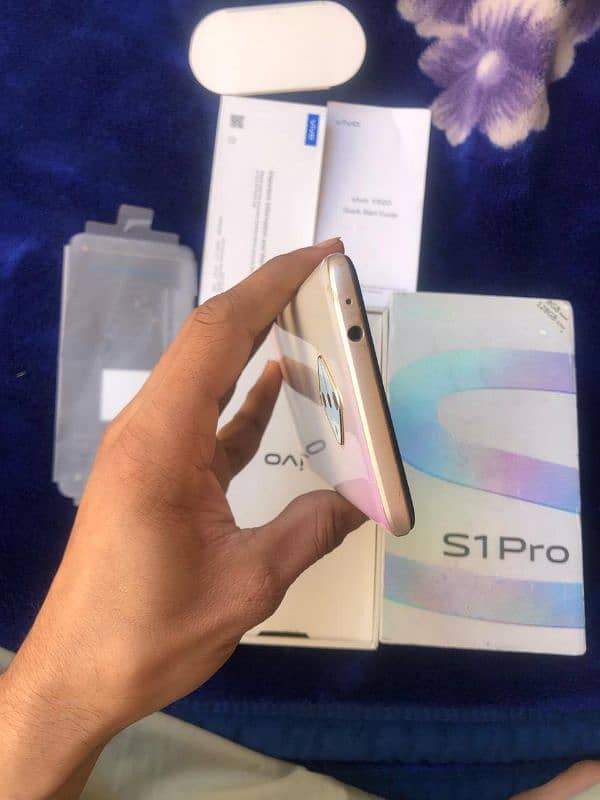 vivo S1 Pro Ram 8 Rom 128 11