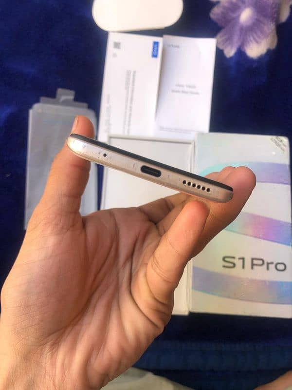 vivo S1 Pro Ram 8 Rom 128 12