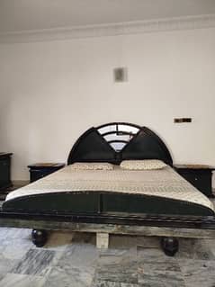 King Bed set with side tables and dresser