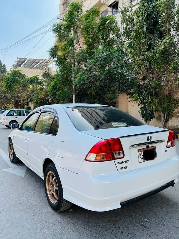 Honda Civic EXi 2005 5