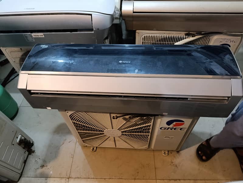 Gree 1.5 ton DC inverter 0