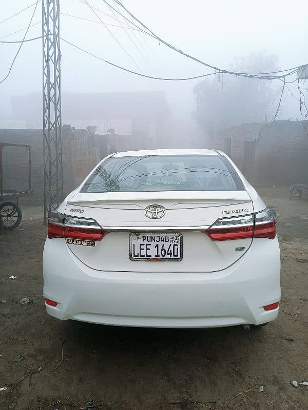 Toyota Corolla GLI 2019 4